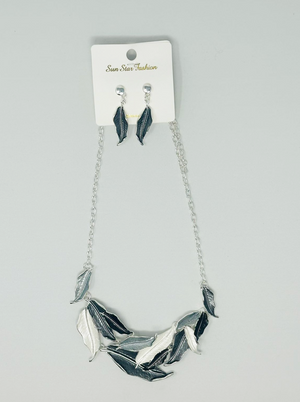 "Leaf" Earring and necklace set