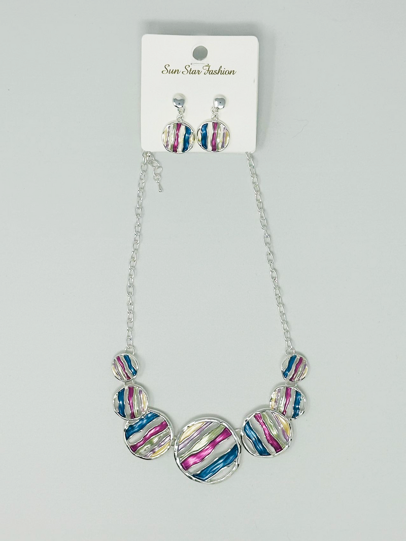 Earring and necklace set