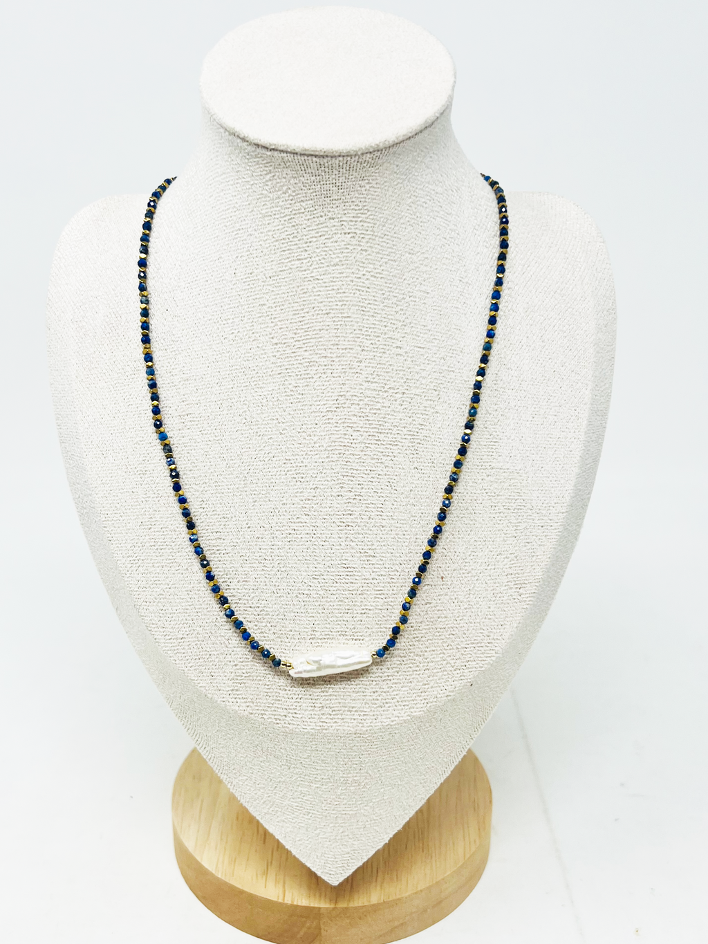 Semi-Precious Stone Necklace with Miyuki Beads & Baroque Pearl Accent(navy)