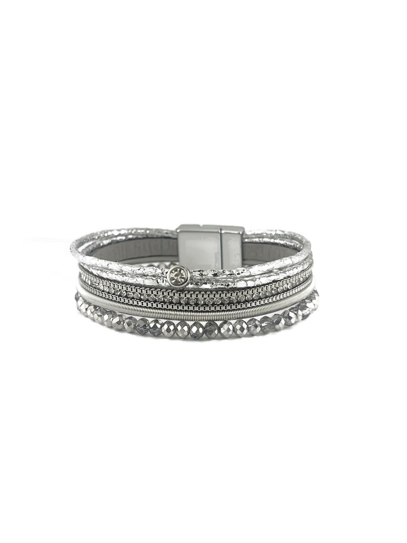 Leather magnetic bracelet