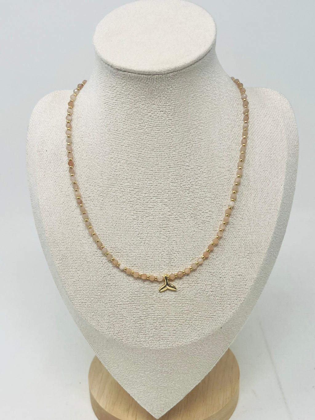Semi-precious stone Beaded Necklace with Whale Tail Pendant(Sunstone)