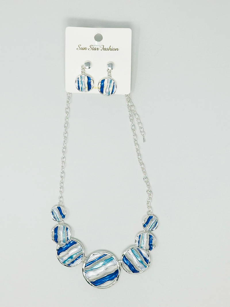 Earring and necklace set