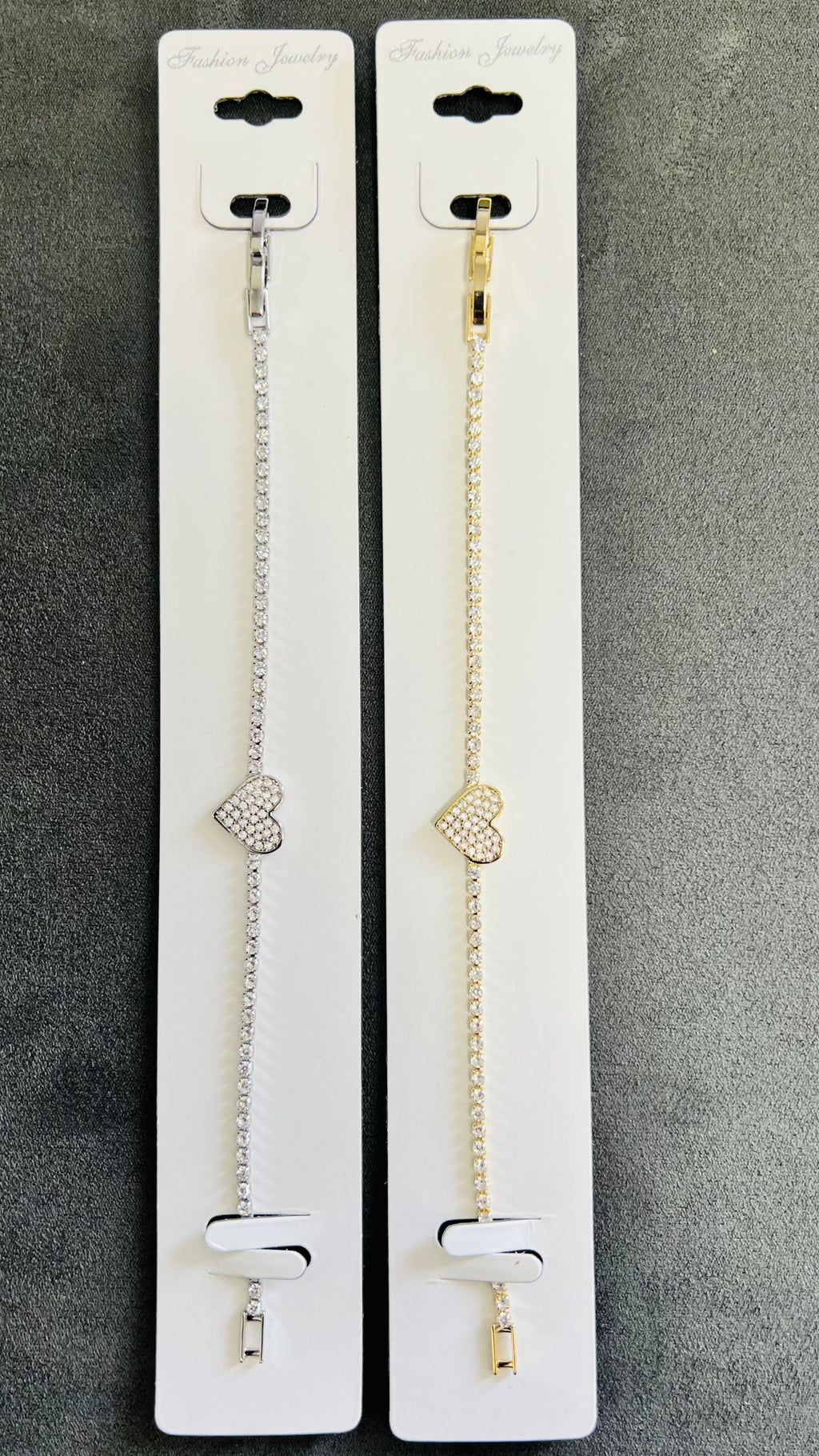 Dainty Heart Charm Tennis Bracelet – Adjustable Crystal Chai