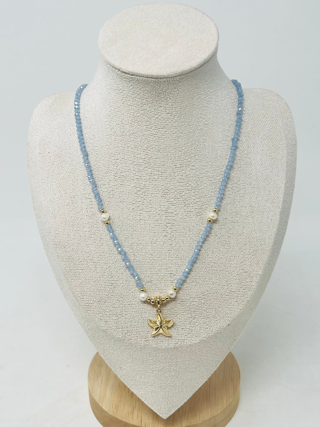 Beaded Necklace with Pearls & Gold Starfish Pendant(light blue)
