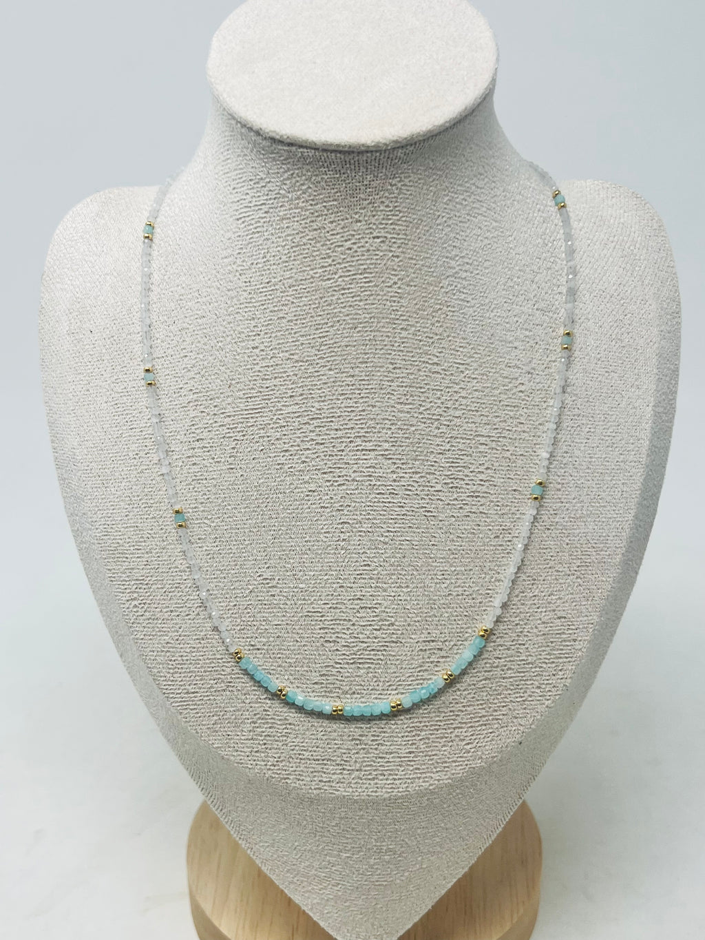 Semi-precious stone with Miyuki beads necklace(light blue)