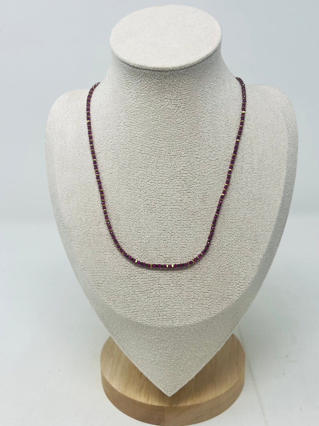 Elegant semi-precious stone necklace with Miyuki beads( red corundum)