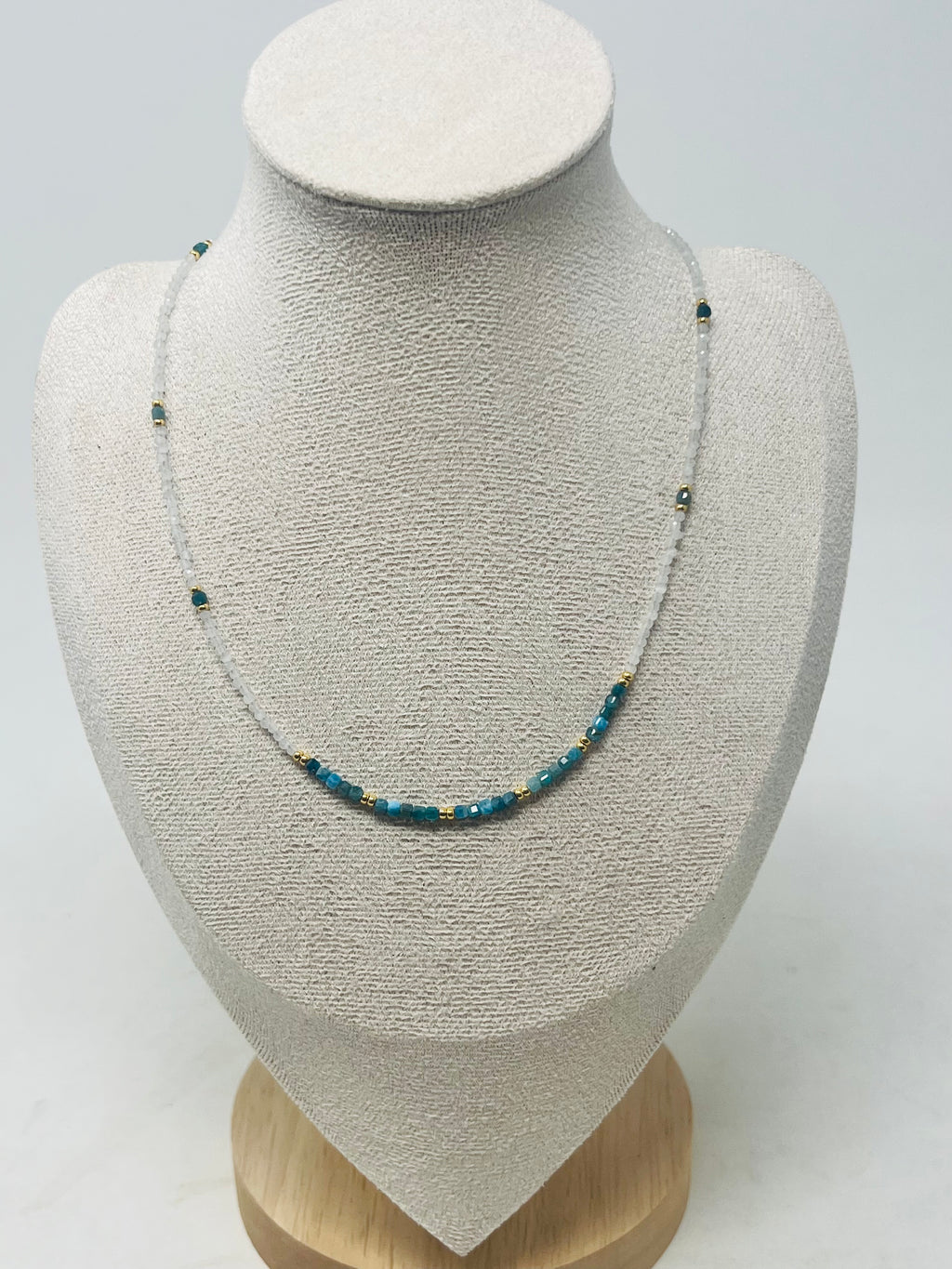 Semi-precious stone with Miyuki beads necklace(aqua)