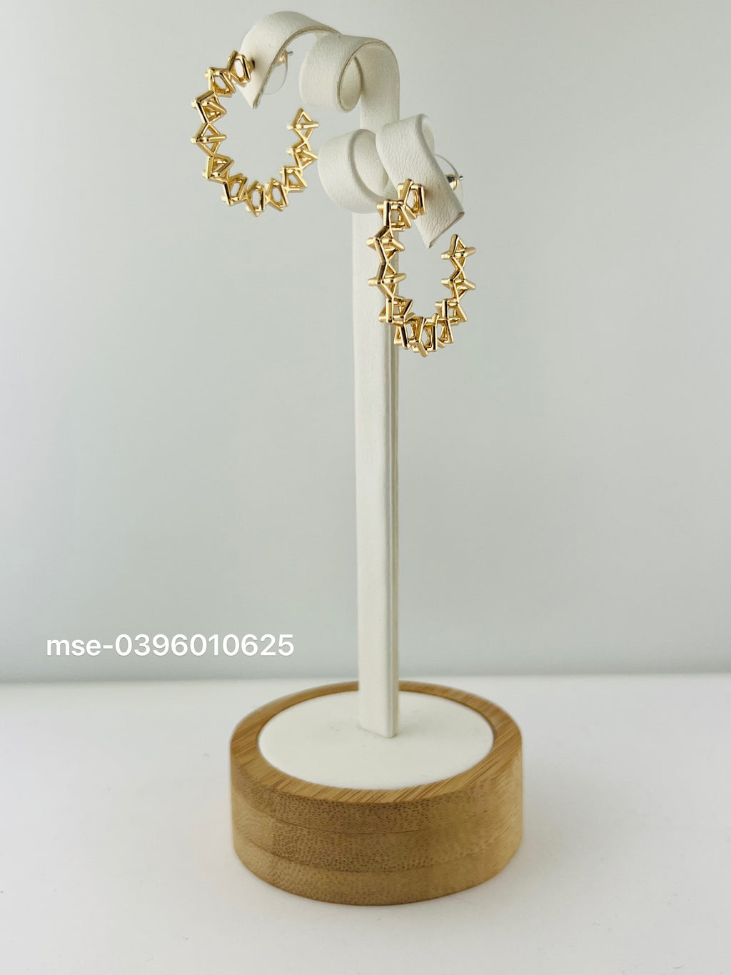 Fashion earrings