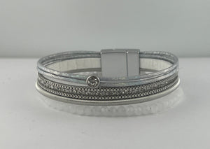 Leather magnetic bracelet