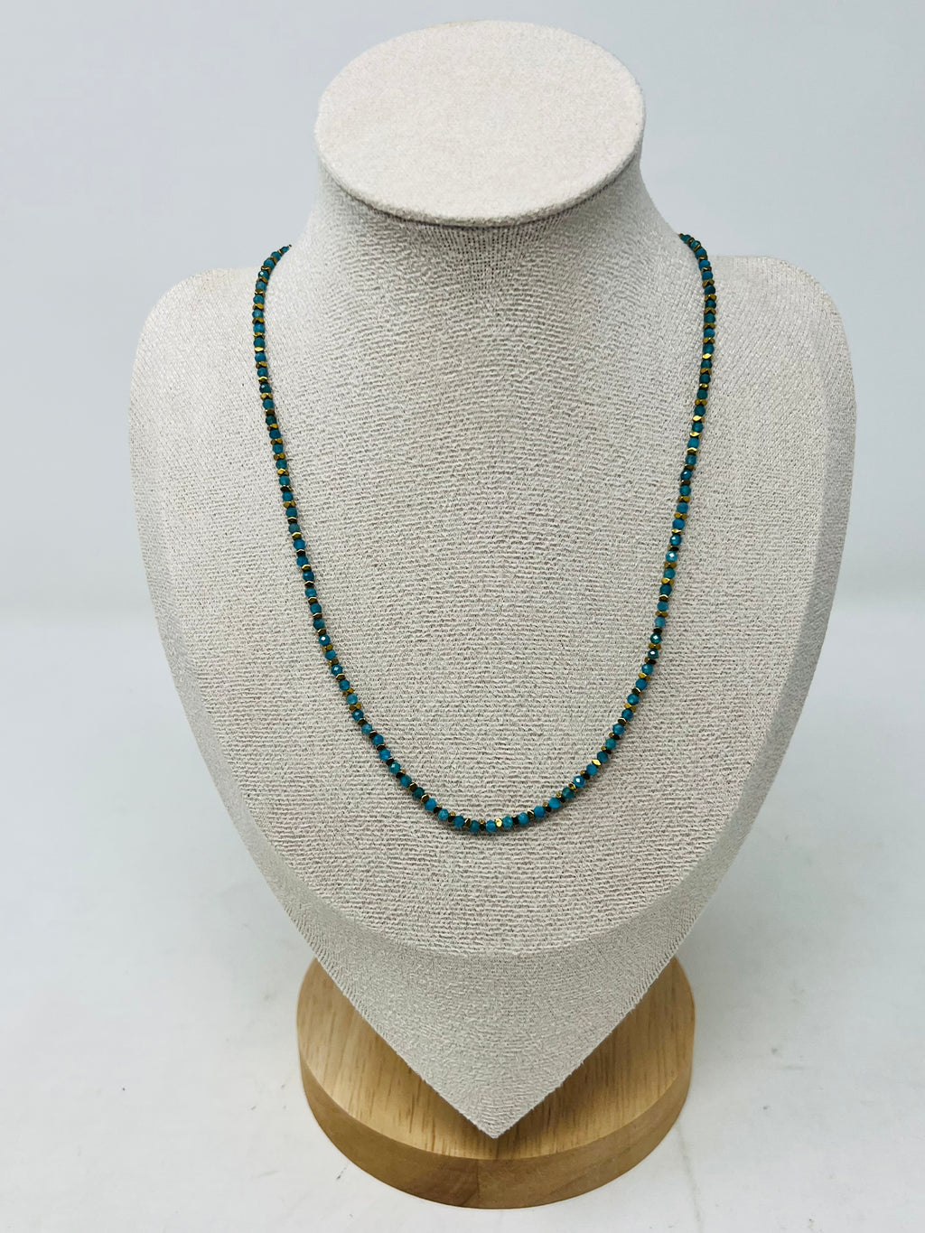 Elegant semi-precious stone necklace with Miyuki beads(teal and deep turquoise tones)