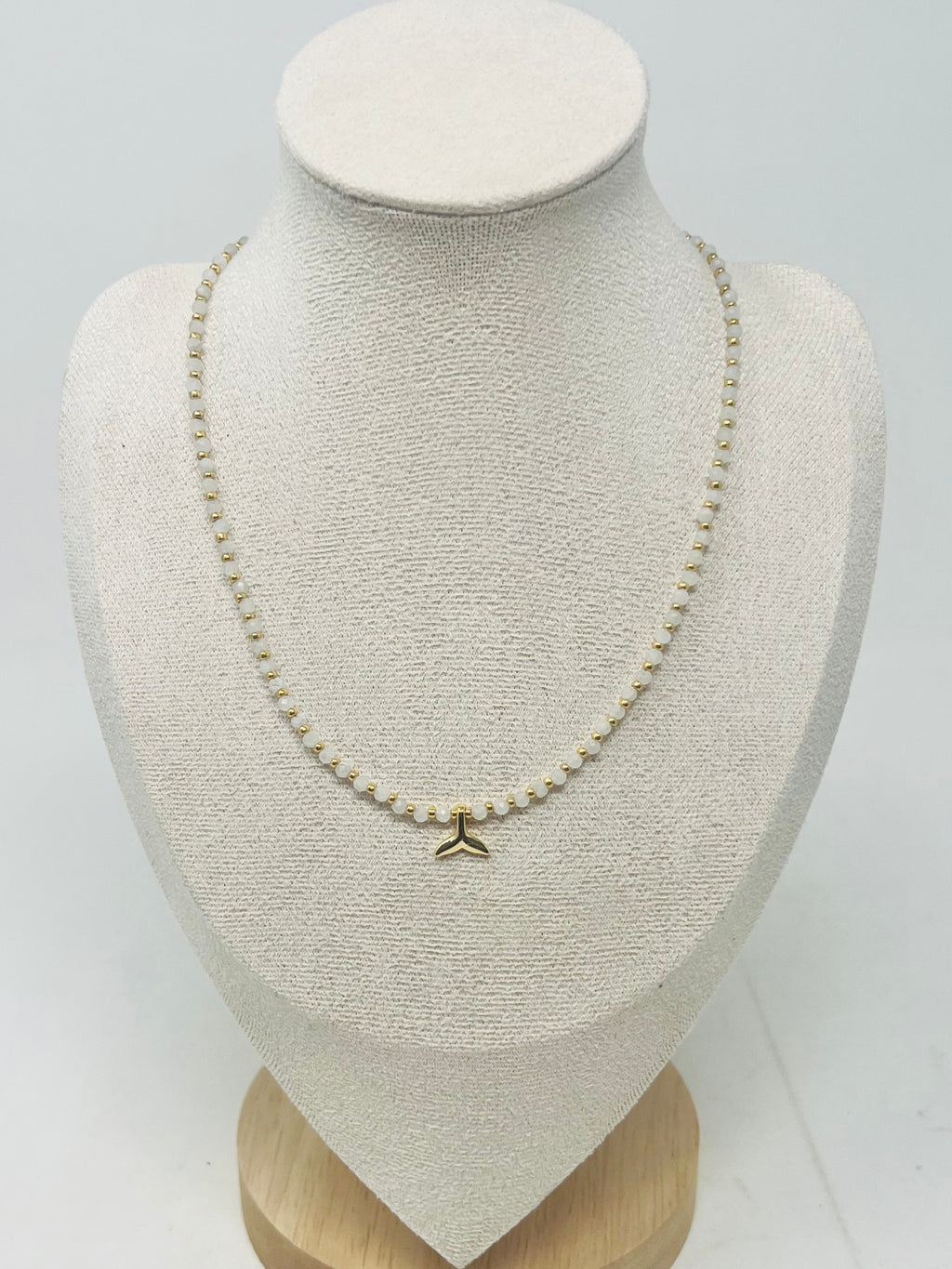 Semi-precious stone Beaded Necklace with Whale Tail Pendant(white agate)