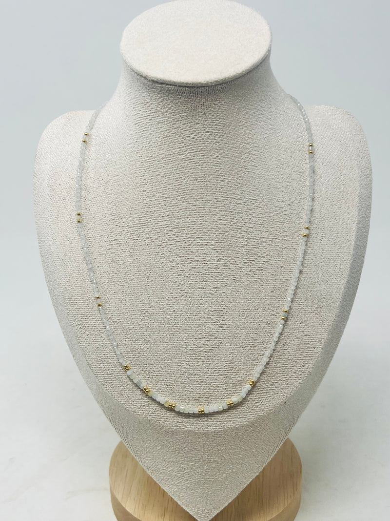 Semi-precious stone with Miyuki beads necklace(Minimalist White)
