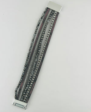 Leather magnetic bracelet