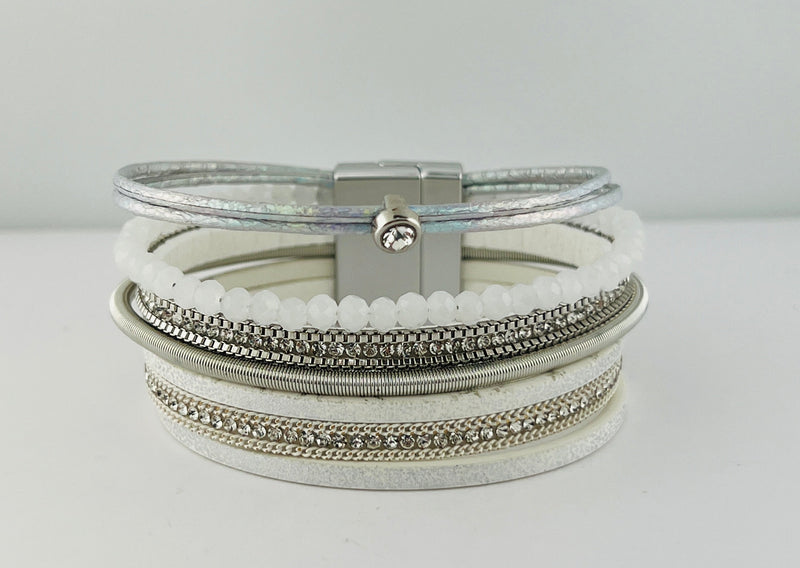 Leather magnetic bracelet