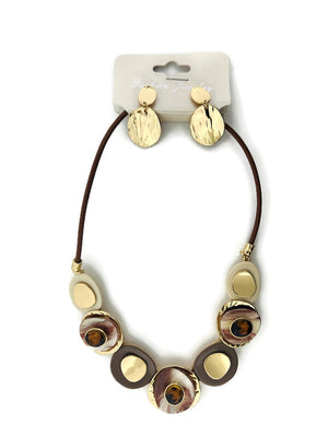 Earring/necklace sets