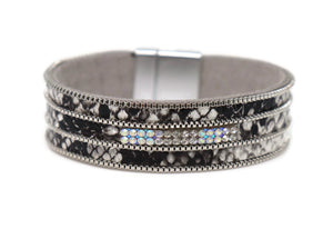 Crystal Leather Fashion Necklace Magnetic Clasp