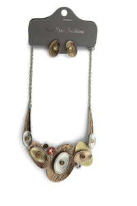 Necklaces and earring set fashion style