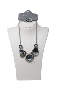 Necklaces and earring set fashion style.