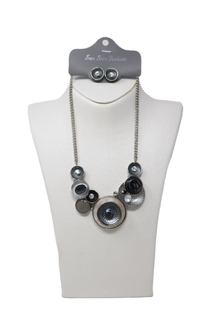 Necklaces and earring set fashion style.