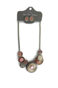 Necklaces and earring set fashion style.