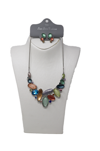 Necklaces and earring set fashion style