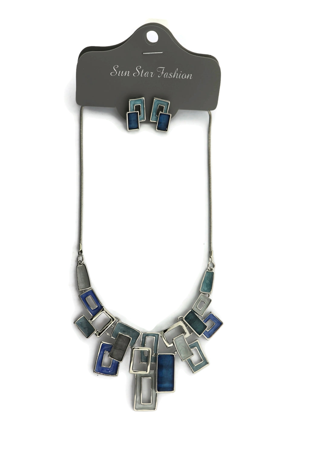 Necklaces and earring set fashion style