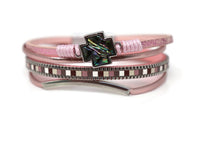 Fashion Narrow Bracelet with a Abalone charm Magnetic Clasp