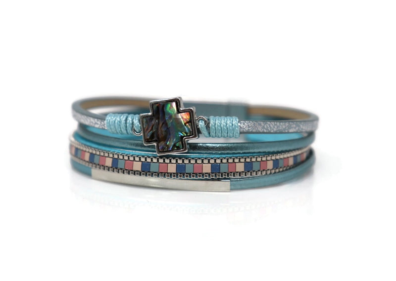 Fashion Narrow Bracelet with a Abalone charm Magnetic Clasp