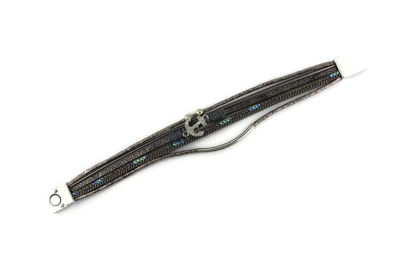 Magnetic Closure Leather Bracelet