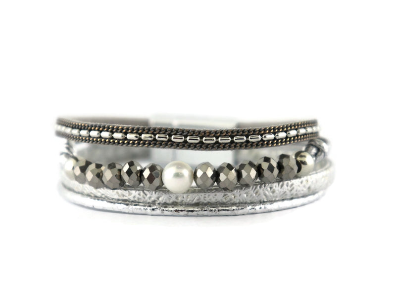 Leather Magnetic Bracelet