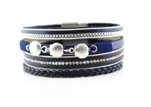 “Shell” leather magnetic bracelet