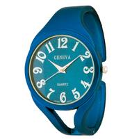 MATTE FINISH ROUND FACE CUFF WATCH WITH BIG NUMBERS.