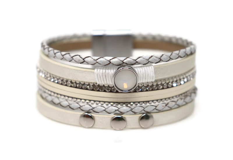 Fashion leather wide bracelets with Magnetic clasp