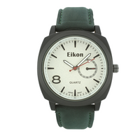 Round Face Shape With Small Eye on The Right, Men Strap Watch