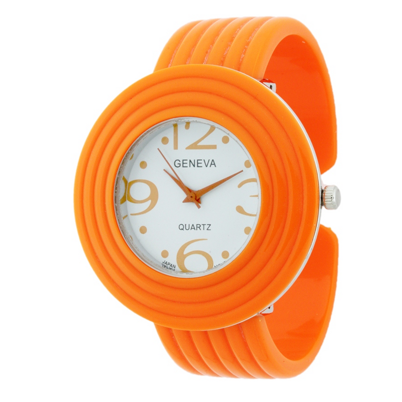 SOLID COLOR STRIPE PATTERN CUFF WATCH(White Face）